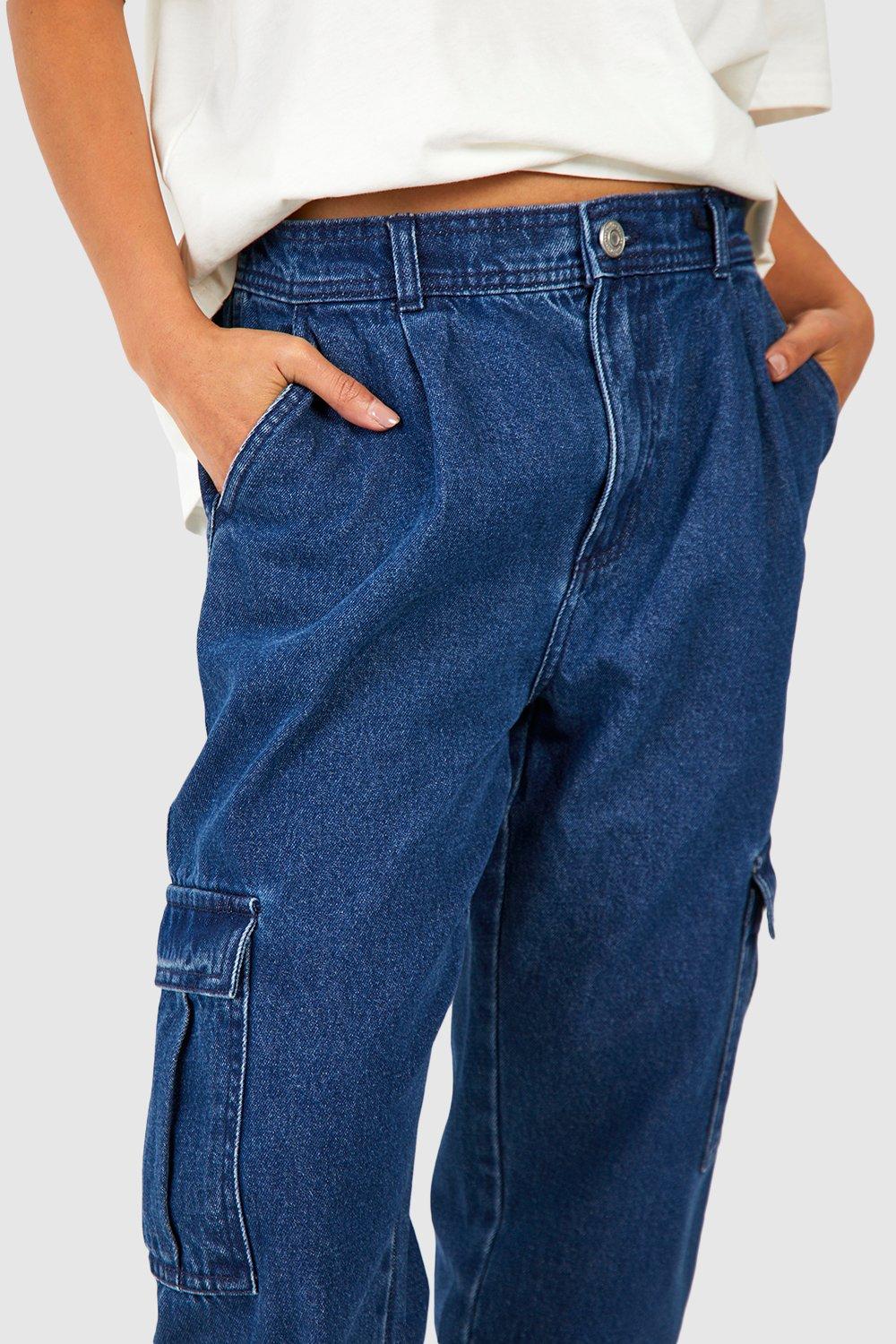 Jeans with elastic store cuffs